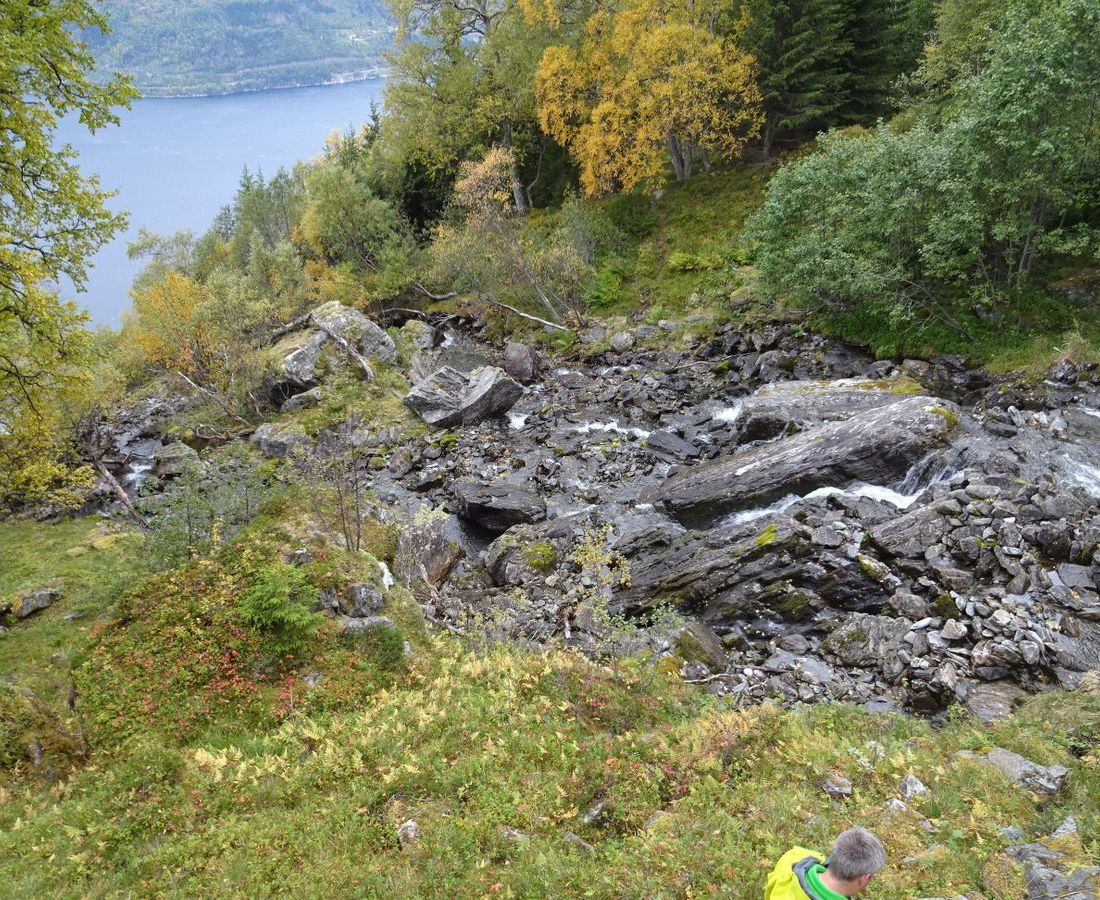 Utsikt fra inntak mot fjorden
